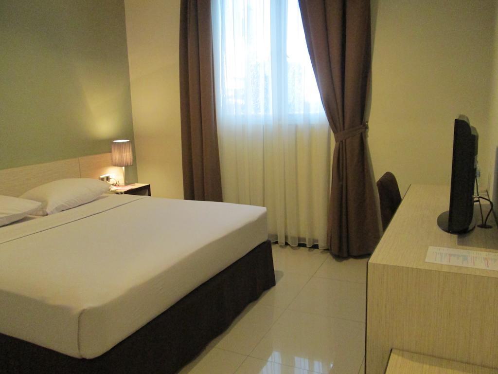 N3 Hotel Jakarta Kamer foto