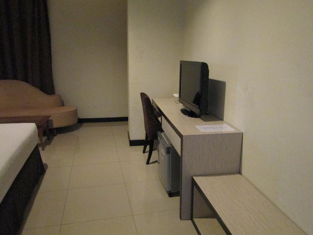 N3 Hotel Jakarta Kamer foto