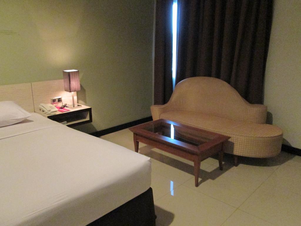 N3 Hotel Jakarta Kamer foto