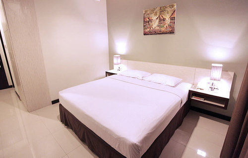 N3 Hotel Jakarta Buitenkant foto